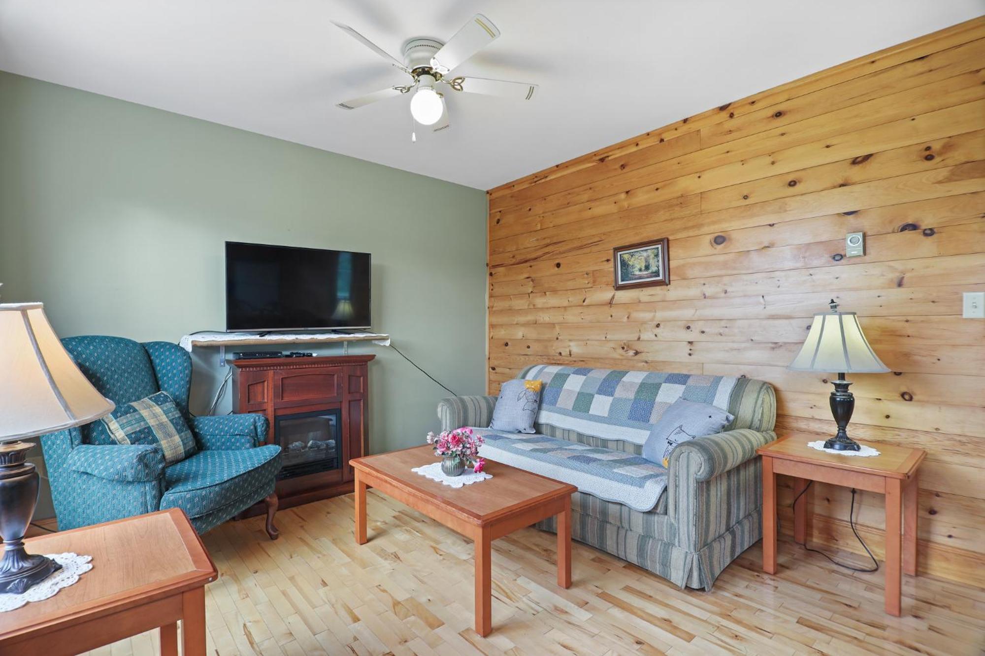 Avonlea Cottages Cavendish Exteriör bild