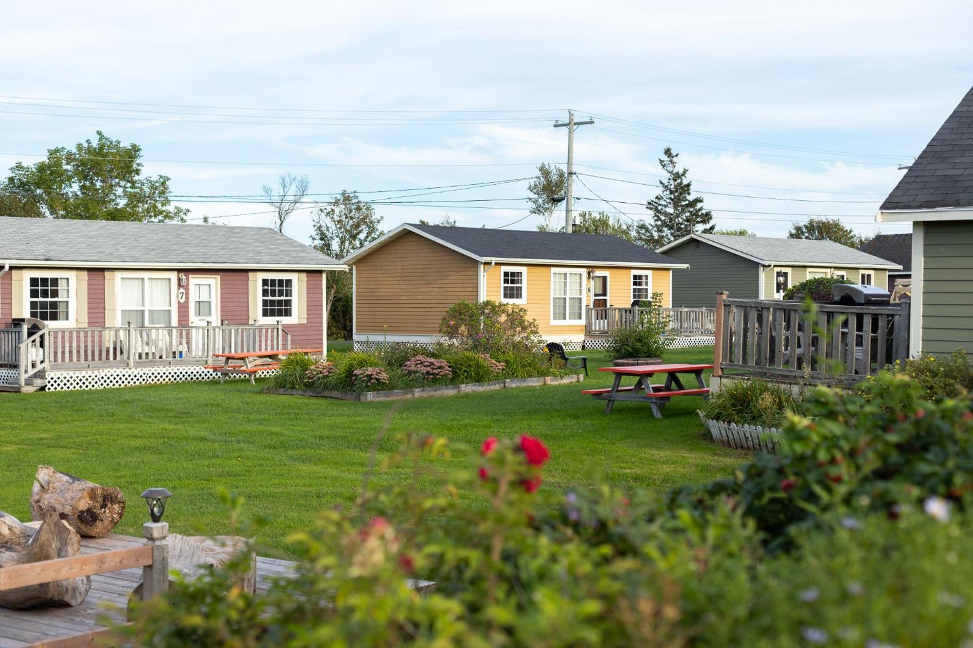 Avonlea Cottages Cavendish Exteriör bild