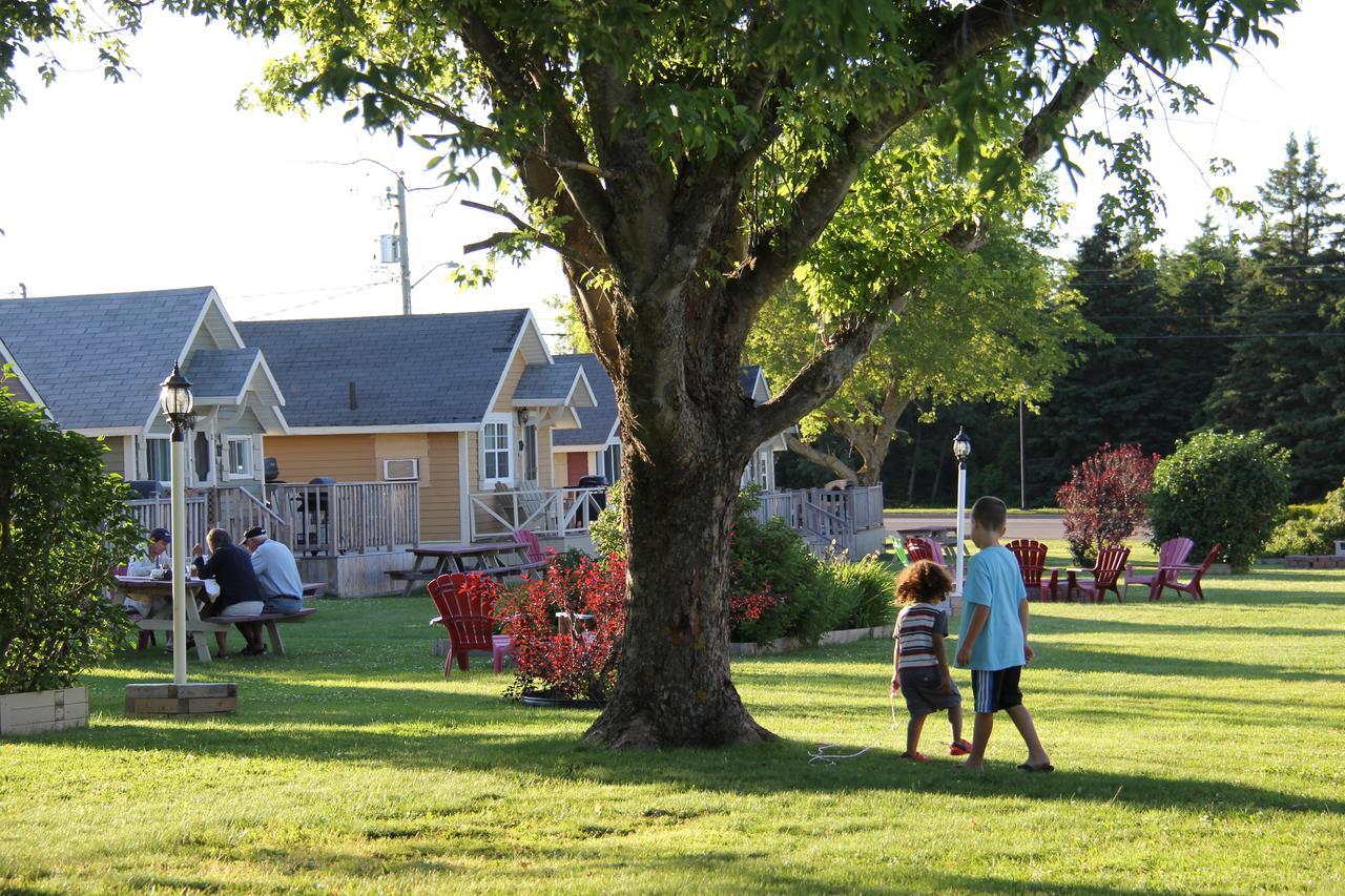 Avonlea Cottages Cavendish Exteriör bild